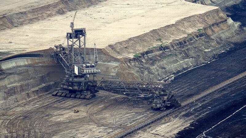 melimpahnya-hasil-tambang-di-indonesia-agincourt-resources