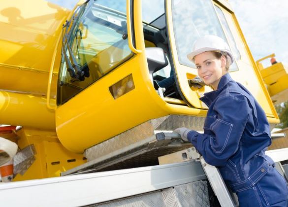 tugas-seorang-operator-alat-berat-di-pertambangan-agincourt