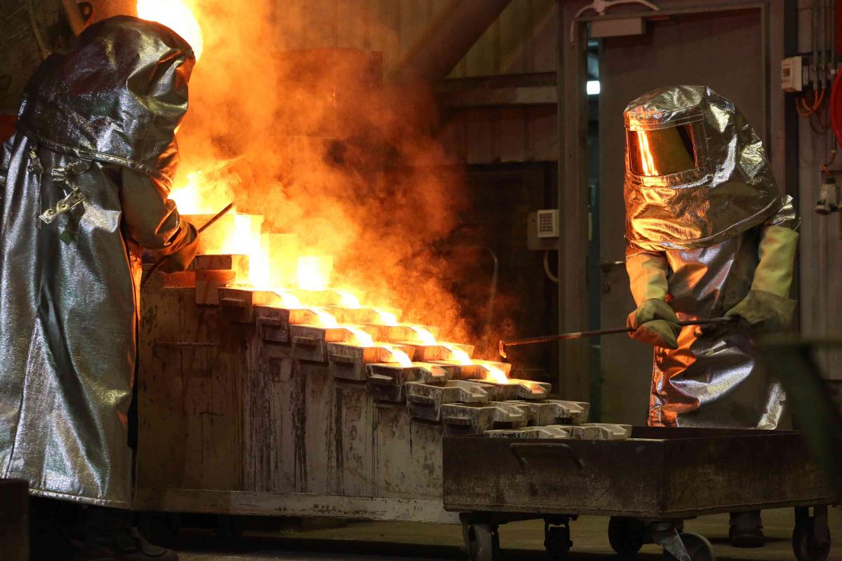 inilah-pekerjaan-tambang-yang-berisiko-tinggi-tambang-emas-martabe-agincourt-resources