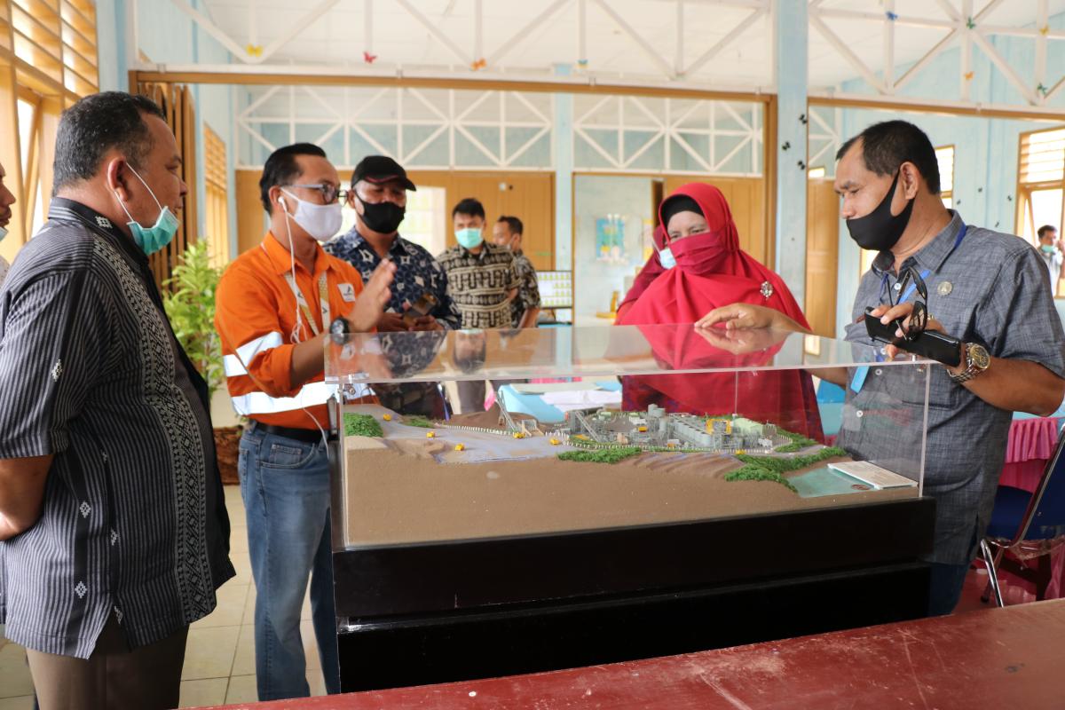 Siaran Pers Tambang Emas Martabe Berikan Bantuan Infrastruktur dan Sarana Pembelajaran ke SMKN 2 Batangtoru