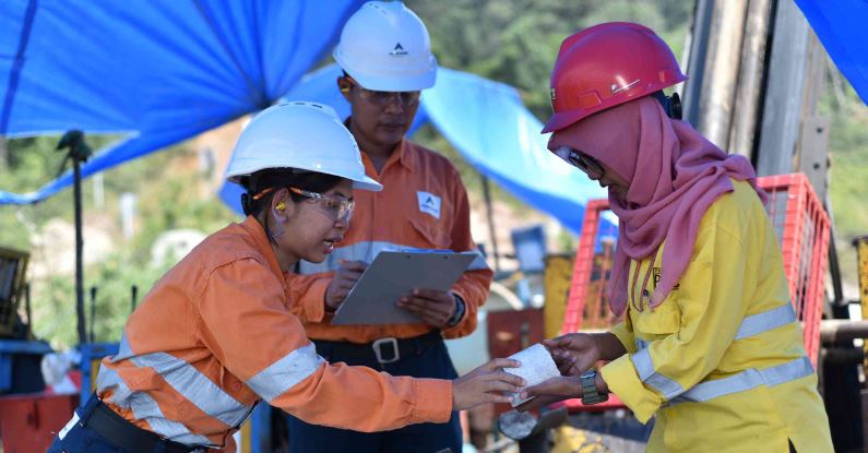 Alasan Mengapa Kerja Tambang Emas Penuh Risiko