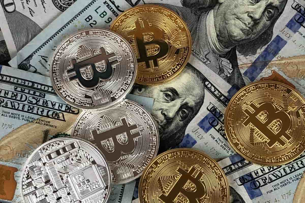 investasi-emas-atau-reksadana-mana-yang-lebih-untung-agincourt