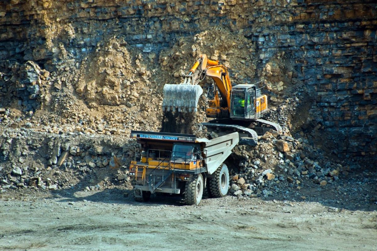 proses-penambangan-emas-modern-ketahui-dan-pahami-yuk-agincourt