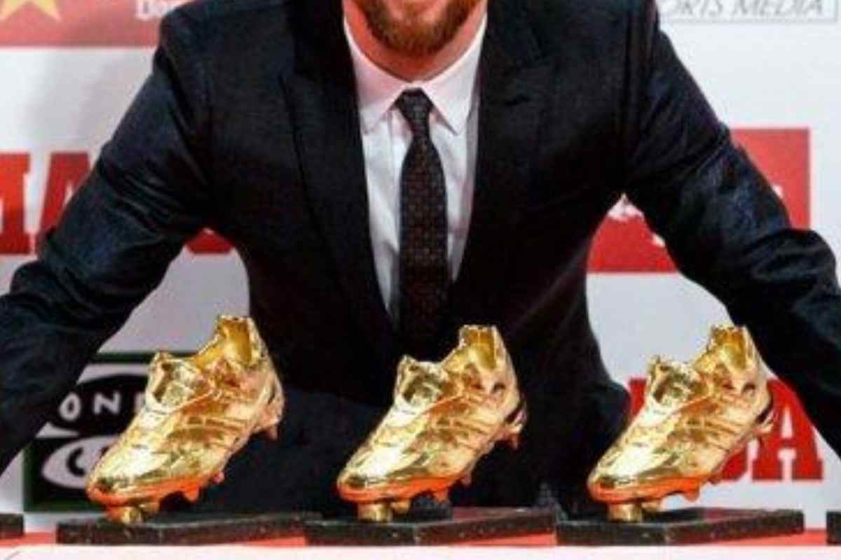 sepatu-emas-begini-proses-pembuatannya-dan-pemiliknya-agincourt