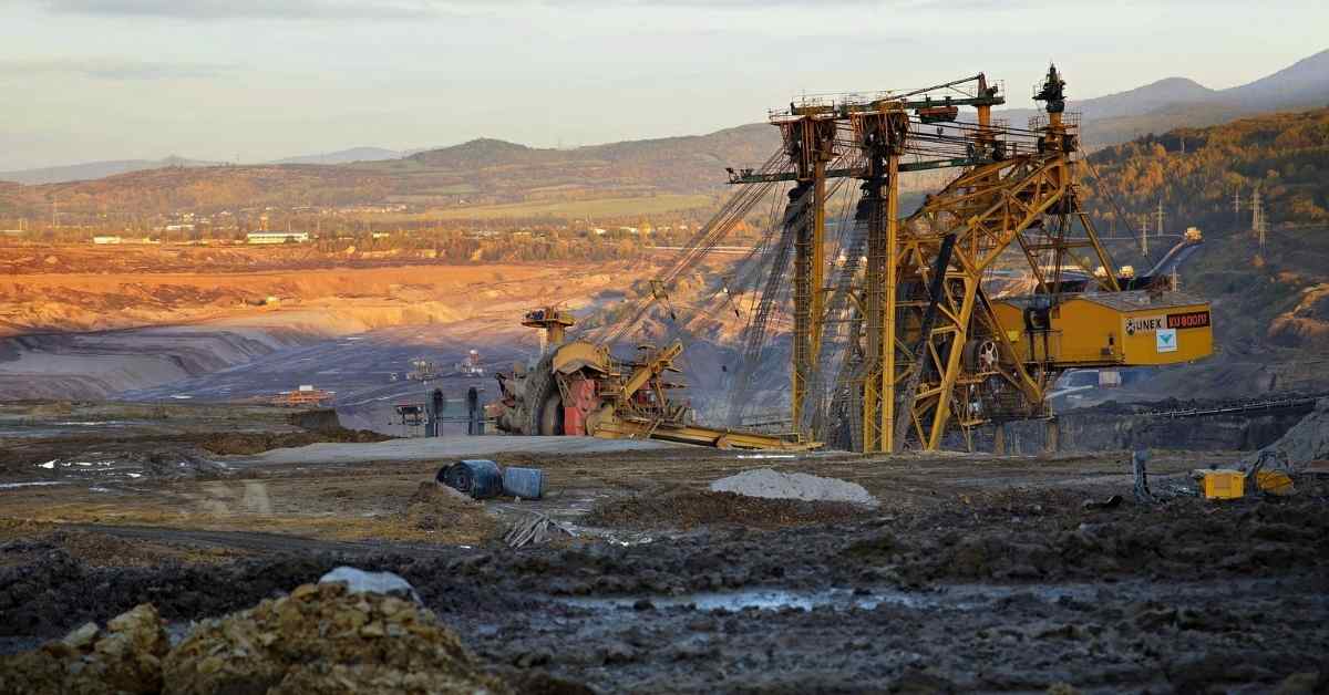 bagaimana-cara-membuat-underground-mining-agincourt-agincourt