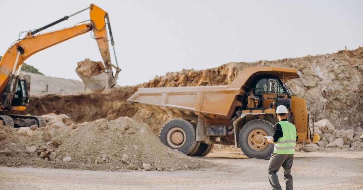 bagaimana-cara-membedakan-pertambangan-emas-legal-dan-ilegal