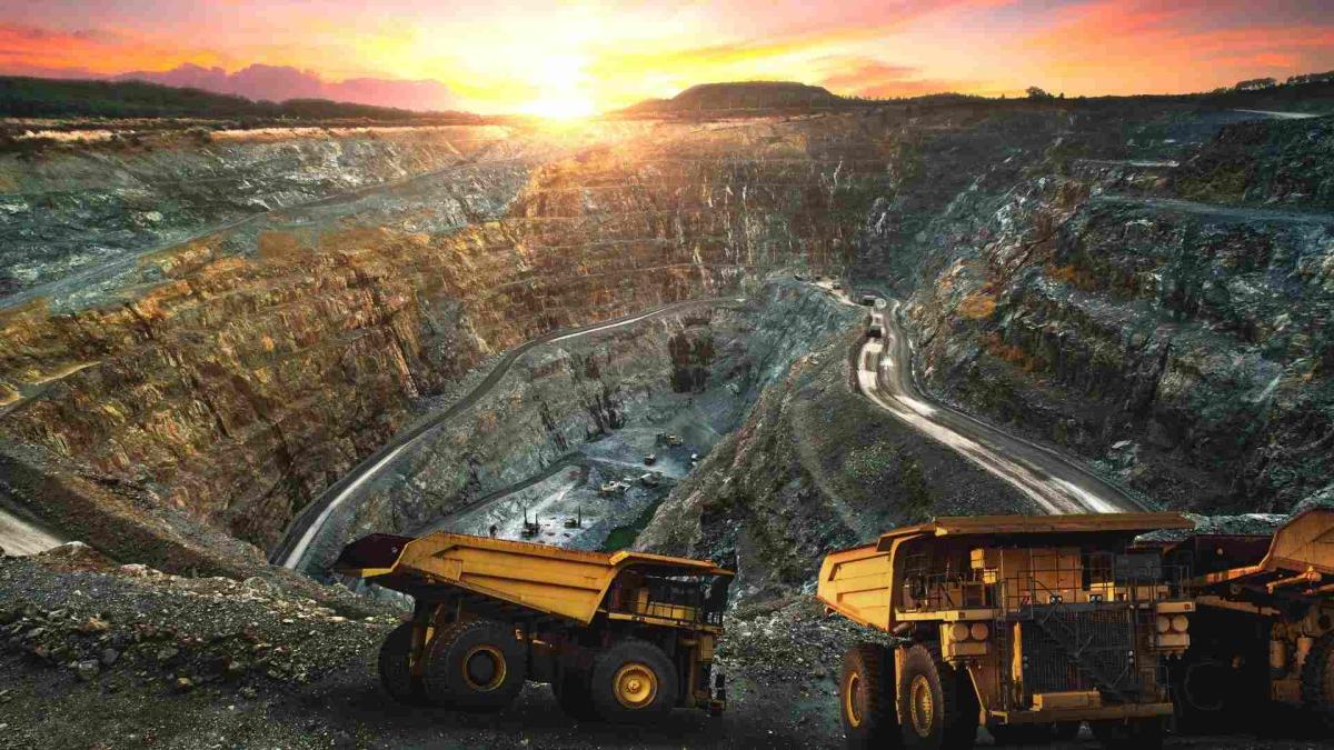 5 Lokasi Pertambangan Emas Terbesar di Indonesia pertambangan-emas-agincourt