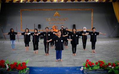 Celebrating international Dance Day by Preserving Indonesian Traditional Dance 