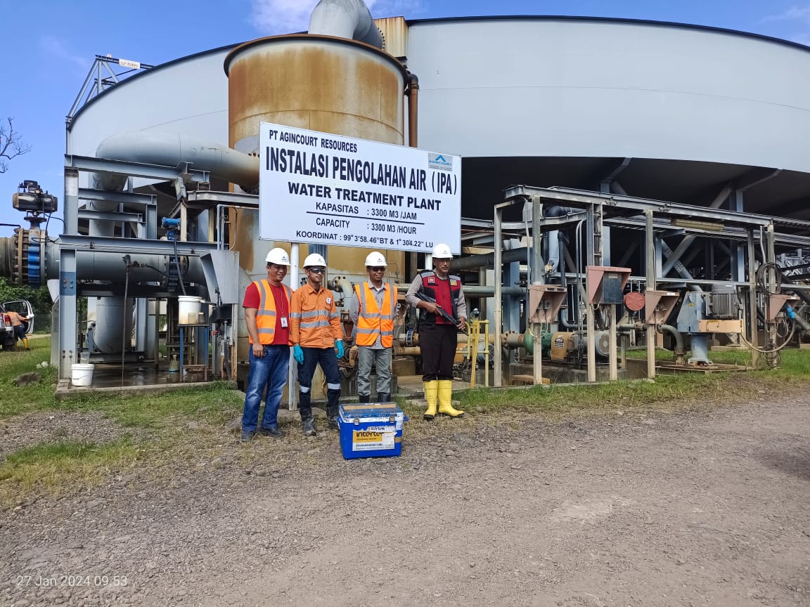 agincourt-resources-laksanakan-pengambilan-sampel-air-sisa-proses-demi-jaga-baku-mutu-1