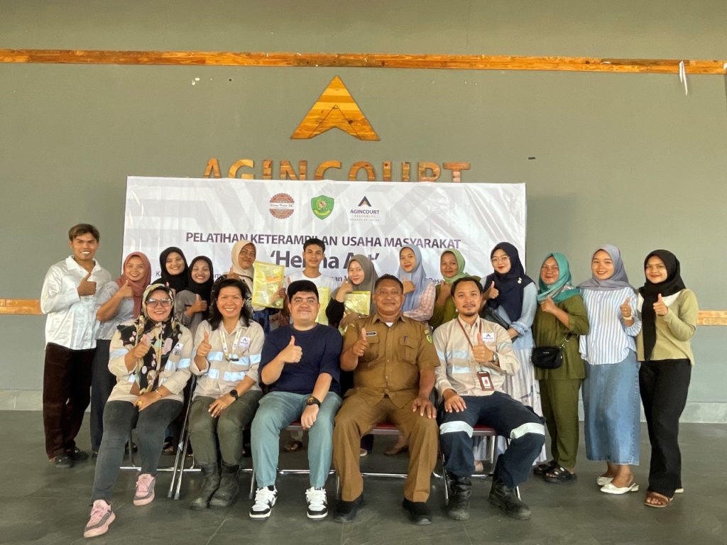 Community Received Henna Art Training to Enhance Local Economic Development Content 1