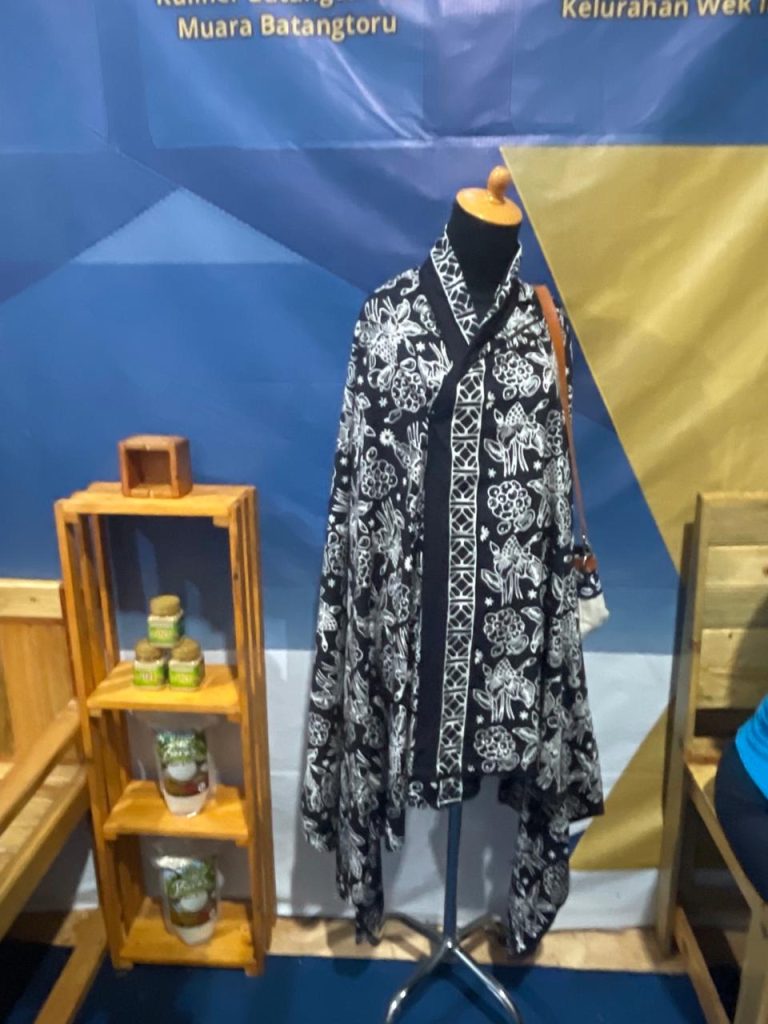 SMEs Fostered by Agincourt Resources Marketed Products at the 56th South Tapanuli MTQ Content 1