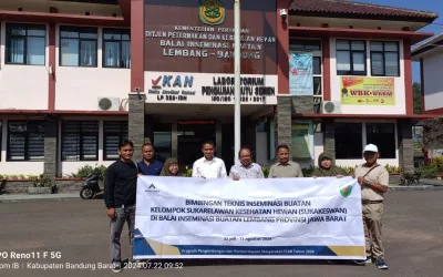 Sukakeswan Members Improved Skills through Artificial Insemination Training