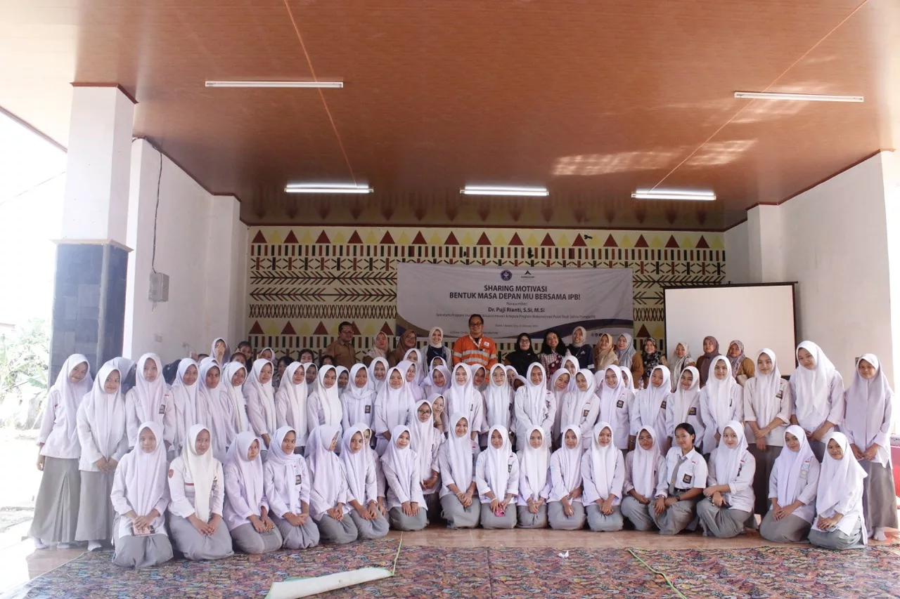 Expand Horizons, Seize the Future, Reach Your Dream Campus