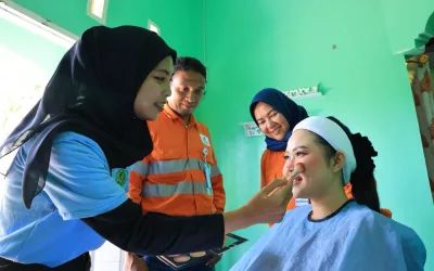 Equal Opportunities, Balanced Endeavours: Makeup Artistry as a Pathway for Batang Toru’s Youth