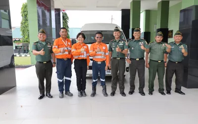 Agincourt Resources Donates Hiace Vehicle to Military District Command 0212/ South Tapanuli