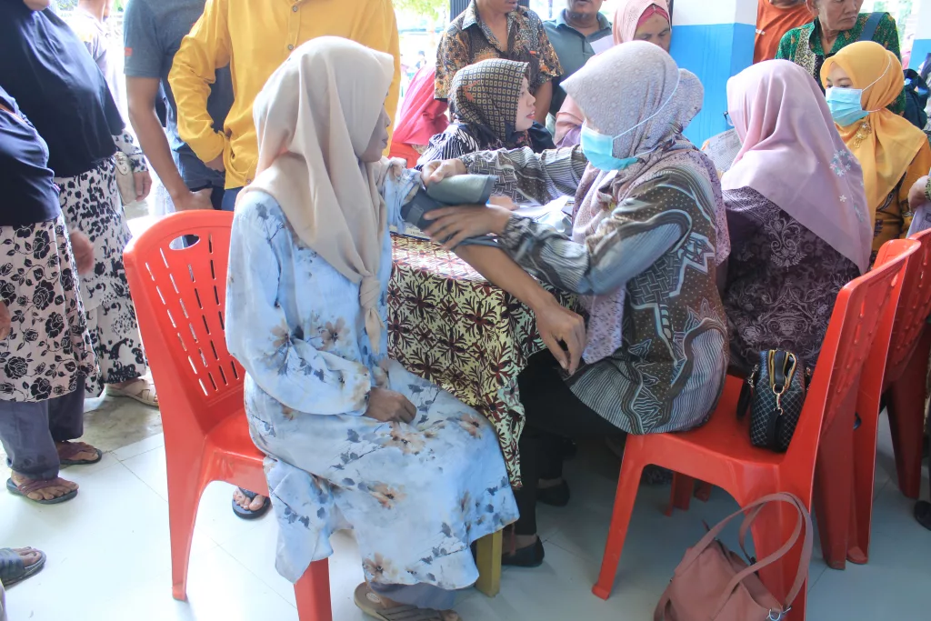 sinergi-sehat-harapan-masyarakat-kuat-demi-desa-biru-tangguh