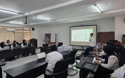 Enhancing Optimal Community Services Agincourt Resources Strengthens Sanitation Staff at Tapanuli Selatan Community Health Centres